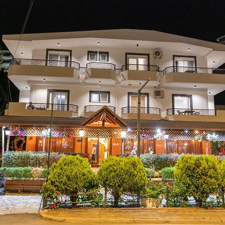 Sunkised Hotel Sarandë Exterior foto