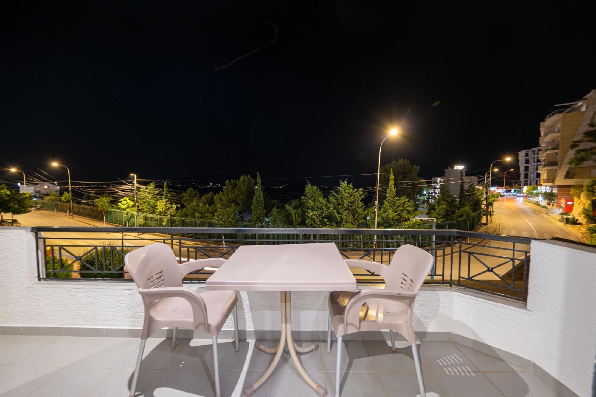 Sunkised Hotel Sarandë Exterior foto